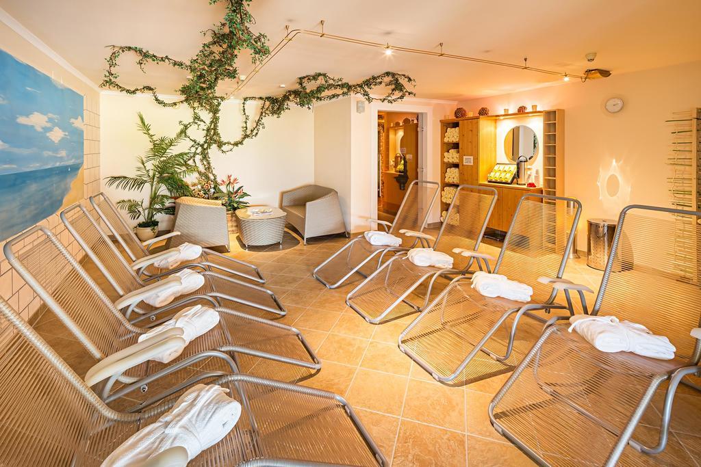 Apart-Hotel Bergkoenig Fiss Exterior photo
